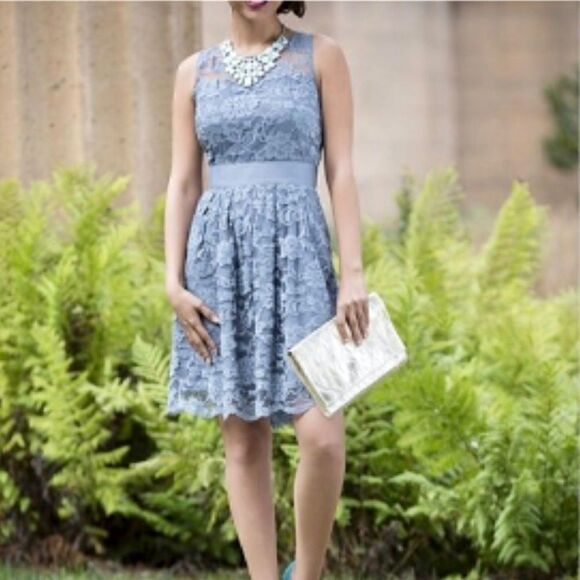 BB Dakota sleeveless blue/grey, lace dress. - Picture 1 of 6